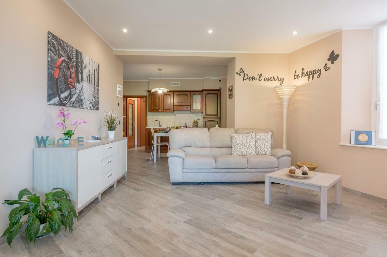 Appartamento Casa dei Platani Wi-Fi Parcking Free San Siro  Esterno foto