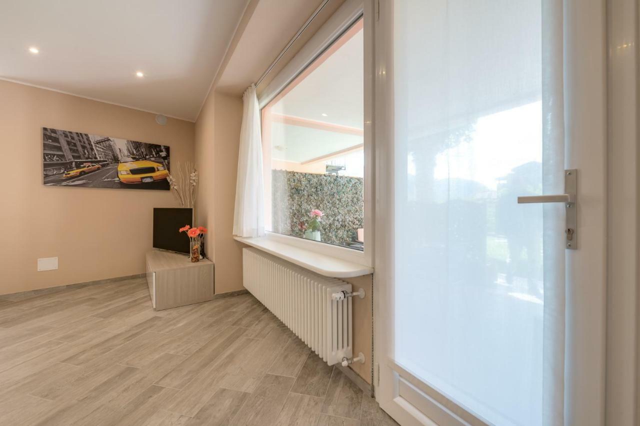 Appartamento Casa dei Platani Wi-Fi Parcking Free San Siro  Esterno foto